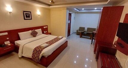 HOTEL SASTHAPURI Room Type - Executive/Suite Room