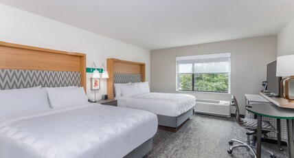 Holiday Inn Columbus, an IHG Hotel Room Type - 2 Queen Beds Standard Comm Accessible