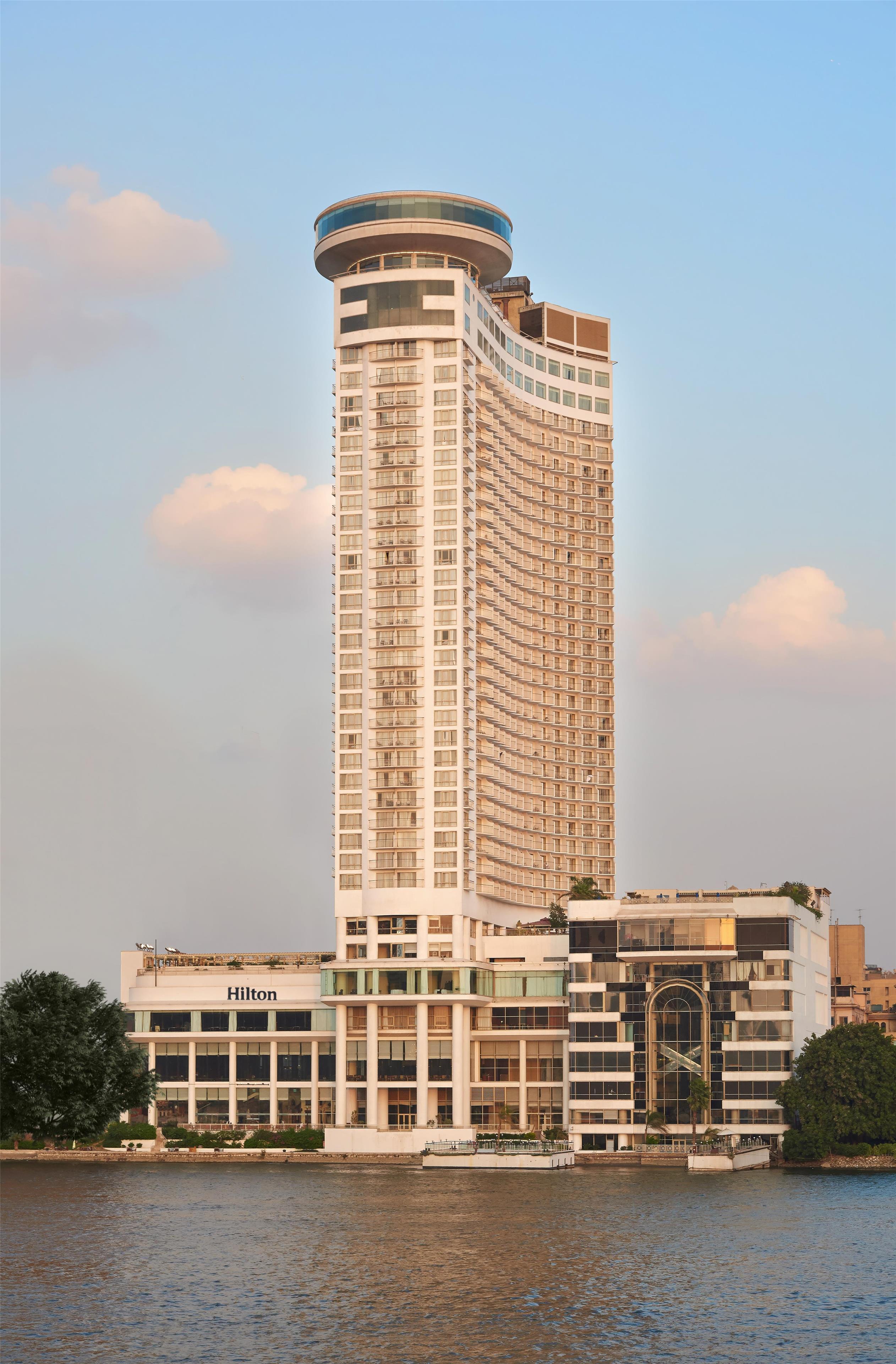 Hilton Cairo Grand Nile - Tap to explore photos