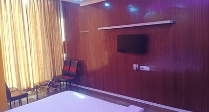Surya Hotel Room Type - Deluxe AC Room