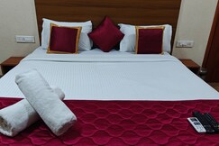 Address of GSILVER SS HOTELS - BUSINESS CLASS ROOMS Near Tirupur Railway Station & Kadharpet