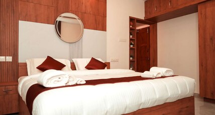 Kalloos Island Backwater Resort Room Type - Deluxe Room