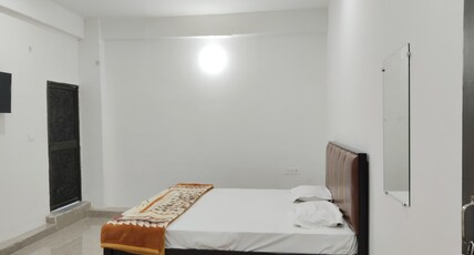 Radhika Palace Room Type - Bedroom 5