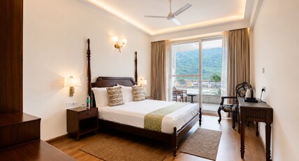 MadhvM by the Ganges Room Type - PARANOMIC GANGA VIEW ROOM WITH BALCONY