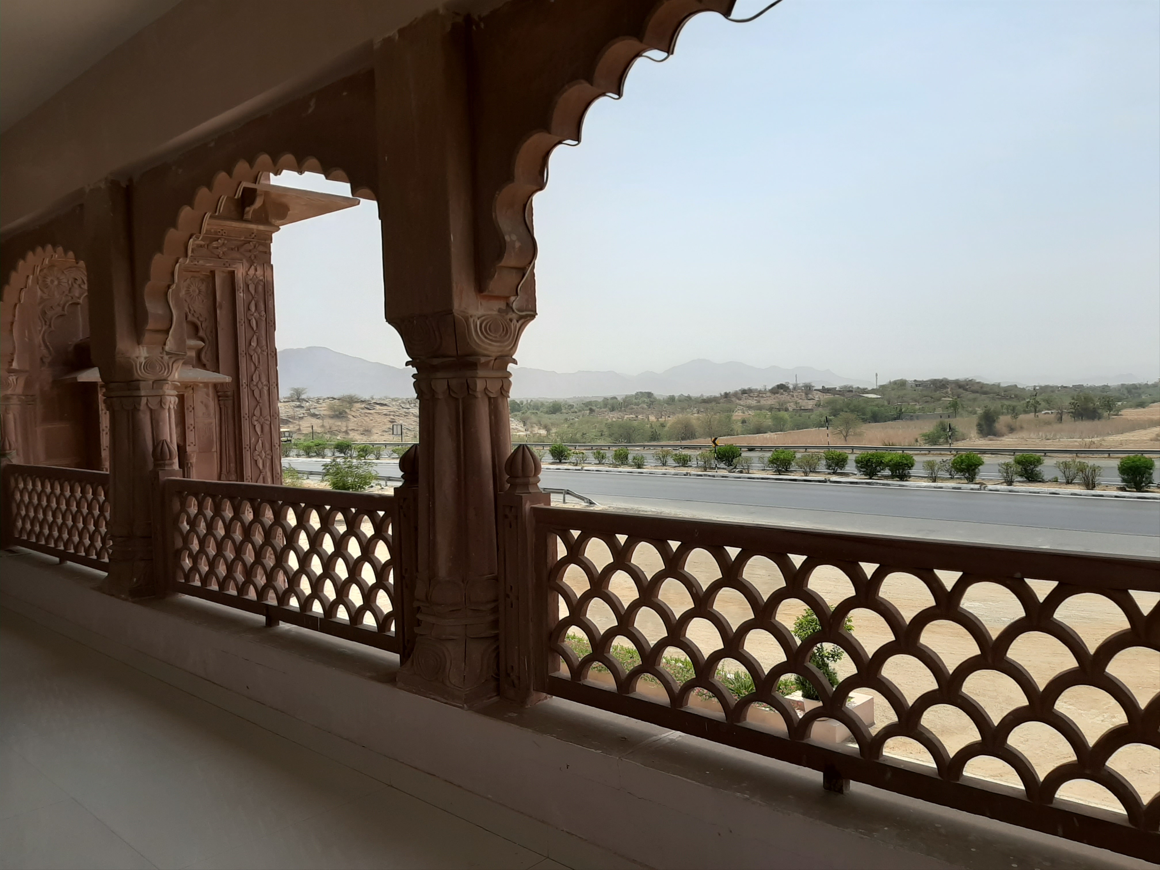 Hotel Amar palace - Tap to explore photos