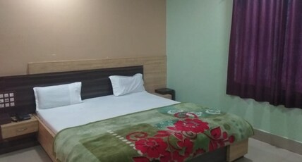 Hotel Kartik Tower Room Type - Deluxe Non AC Room