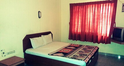Hotel Alagappa Room Type - Ac Deluxe Room