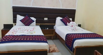 Hotel Samrat Room Type - Twin Deluxe Room