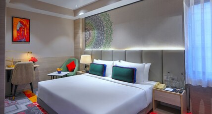 Crystal Inn Room Type - Deluxe King Room Crystal Inn Room Type - Deluxe King Room