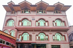 Hotel New Divine Kashmir