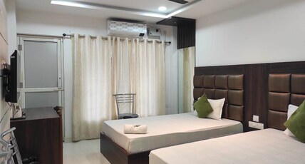 INDIRA LODGE Room Type - Deluxe Room