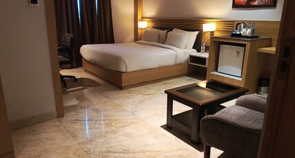 Luxus Inn Hotel Room Type - Premium Room