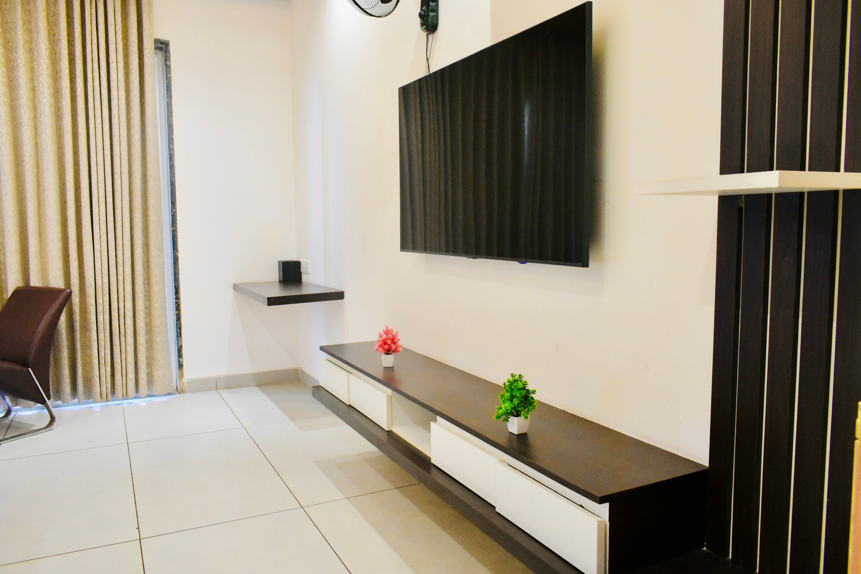 THE PRINCE ZENQ XPRESS RESORTT ROHTAK - Tap to explore photos