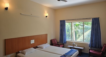 SRI RAMAKRISHNA HOTEL Room Type - Non AC Room (Without TV) SRI RAMAKRISHNA HOTEL Room Type - Non AC Room (Without TV)
