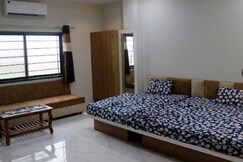 HOTEL ANMOL AND RESORT