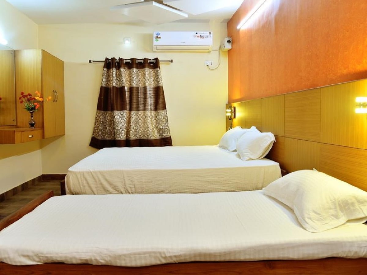 Hotel Gangaa - Tap to explore photos