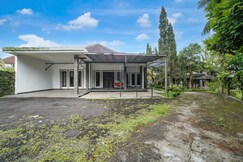 Hotel O Bungalow Homestay