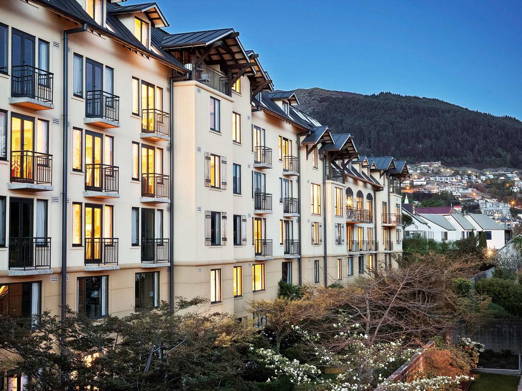 Hotel St Moritz, Queenstown - MGallery Collection - Tap to explore photos