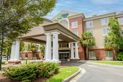 Holiday Inn Express Hotel & Suites Charleston - North