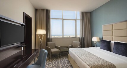 Ramada By Wyndham Abu Dhabi Corniche Room Type - Pet Friendly Suite