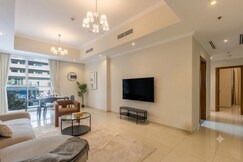 ELIVAAS Curated 2B & Maid in Dunya 5 Min Walk to Dubai Mall