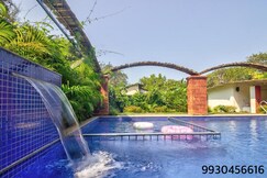 4BHK pool Villa withJacuzzi  5 mins Anjuna Beach