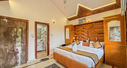 Wonder Nest Room Type - Private Balcony Room