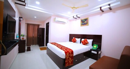 Hotel B.K Park Room Type - Deluxe Room