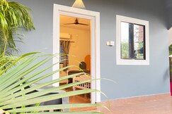 Luna Mar Beach Stay