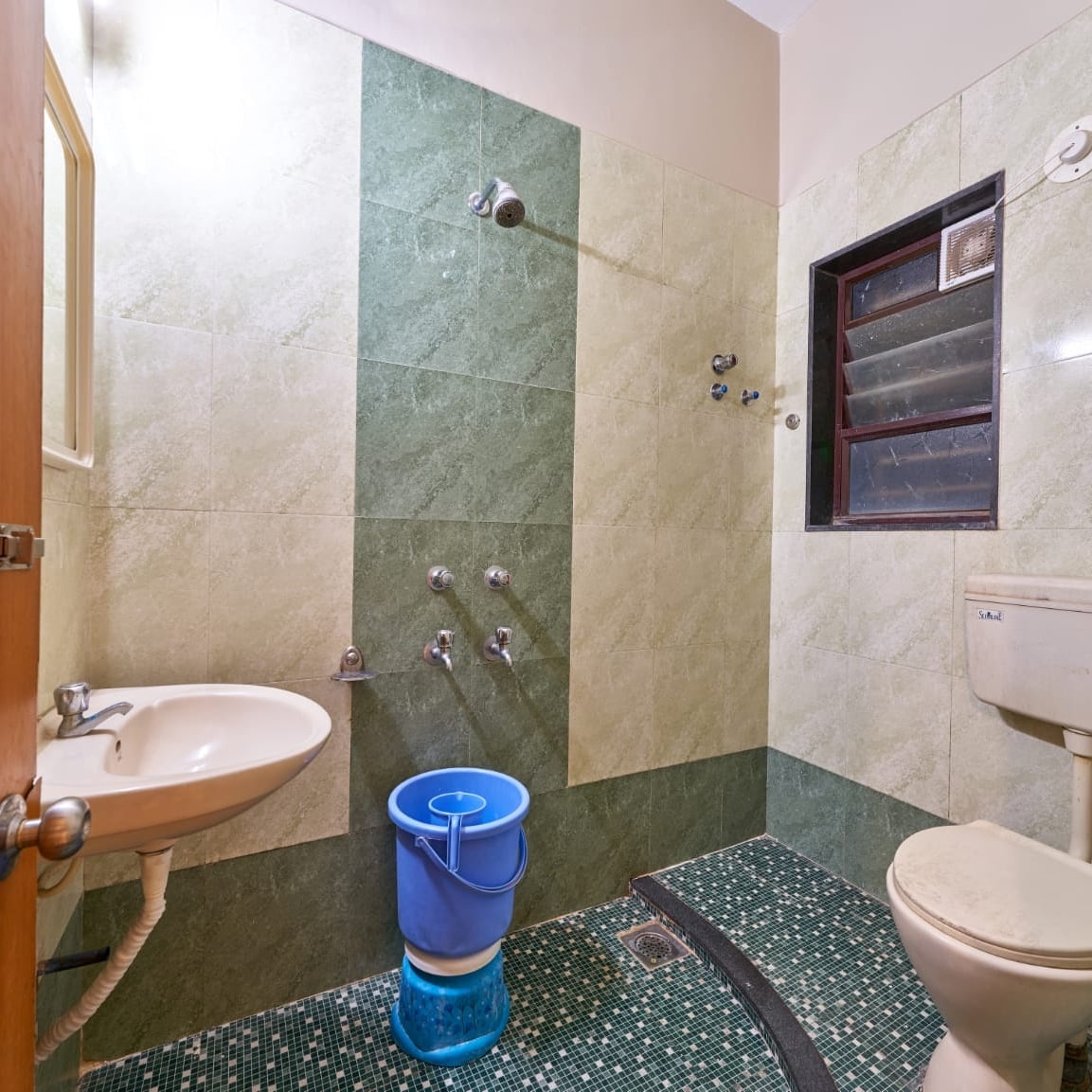 Hotel Raama Grand - Tap to explore photos