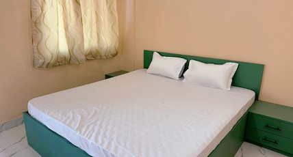 Luxury 3BHK Flat Peaceful Green Views 302 Room Type - Bedroom 