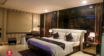 Kingdom Hotel  Room Type - Maharaja Suite