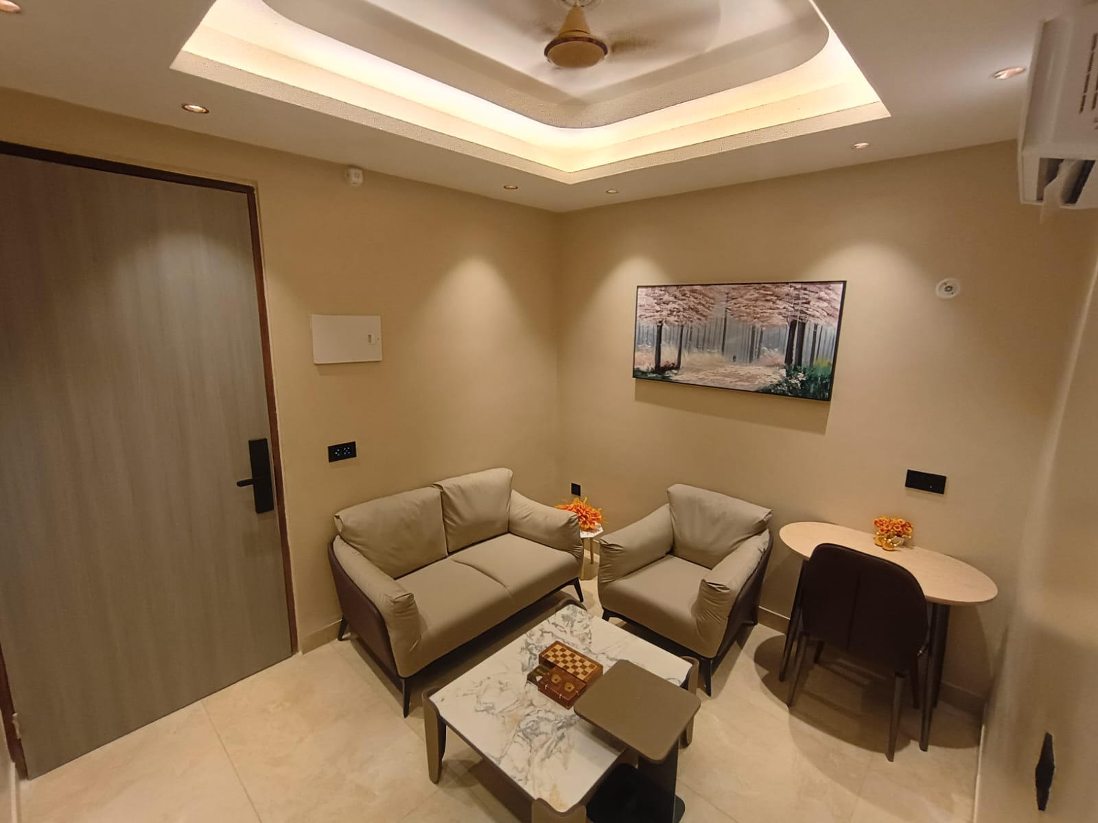 The Perch 14th- Cozy 1BHK Studio-City View-In Mall - Tap to explore photos