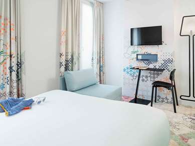 Ibis Styles Paris Saint Lazare - Tap to explore photos