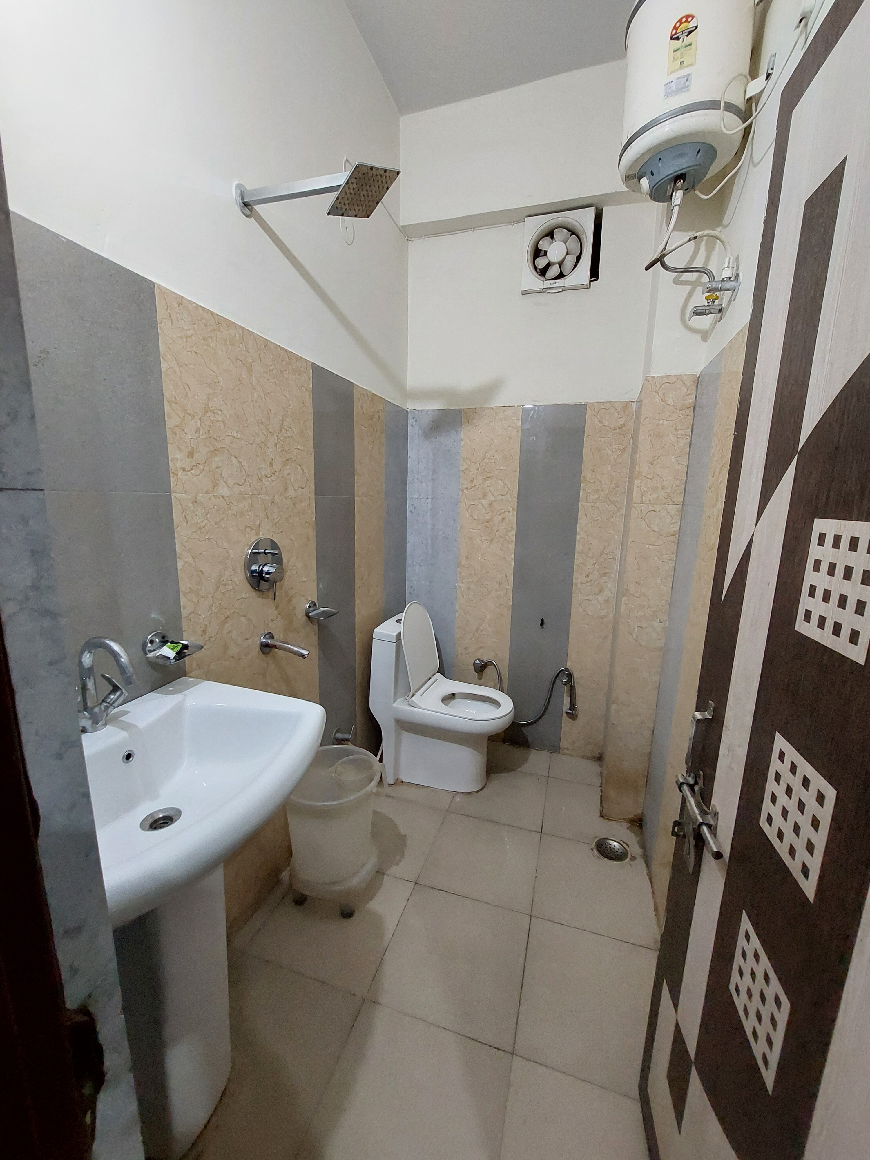 Hotel Om Blessed Inn - Tap to explore photos