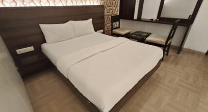 Hotel Vijay Sagar Room Type - Deluxe AC Room