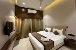 Hotel  Purnima Regency Dhule