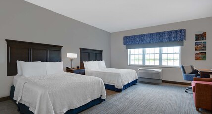 Hampton Inn Bath (Brunswick Area) Room Type - 2 QNS ACCESS TUB NONSMOK