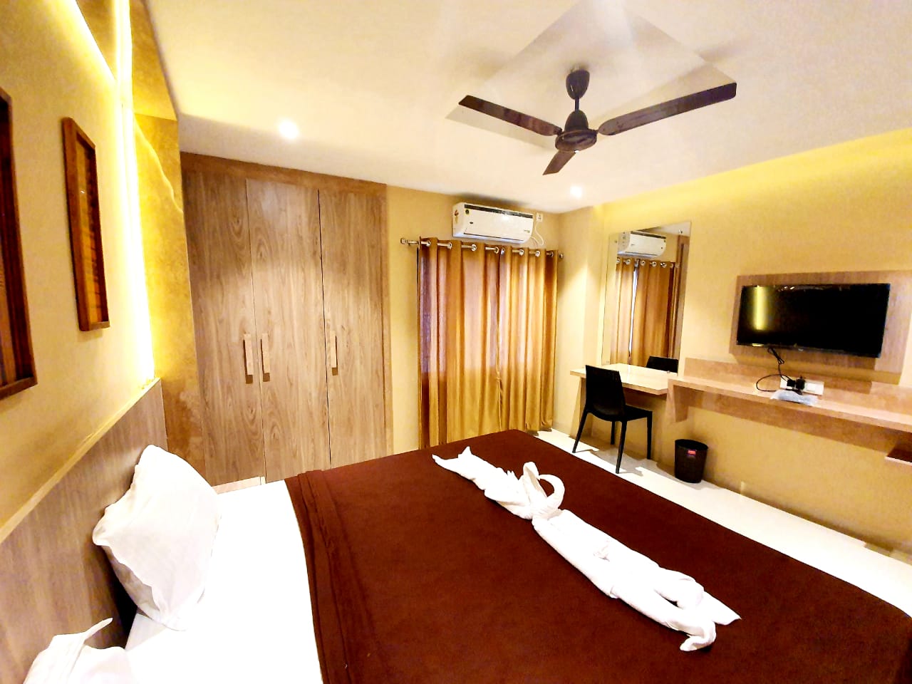 Aditya Residency,Dibrugarh - Tap to explore photos