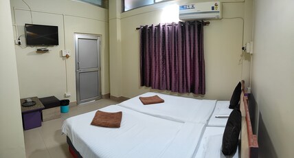 HOTEL BASUDEV Room Type - STANDARD DELUXE DOUBLE BED AC ROOM