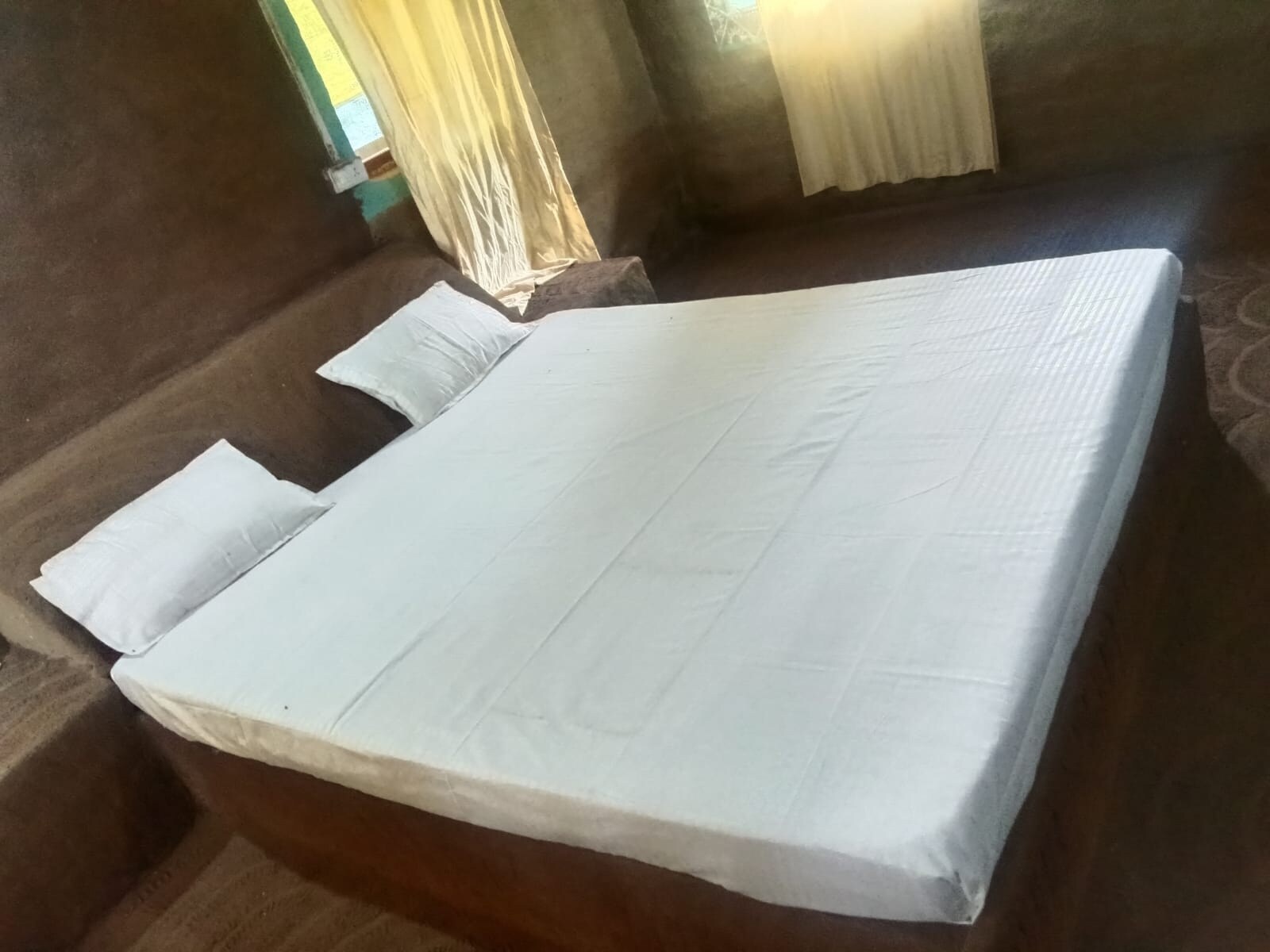narmada hills view home stay - Tap to explore photos