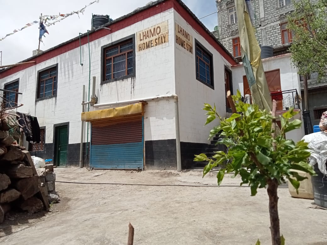 Lhamo Homestay | Rooms & Caretaker - Tap to explore photos