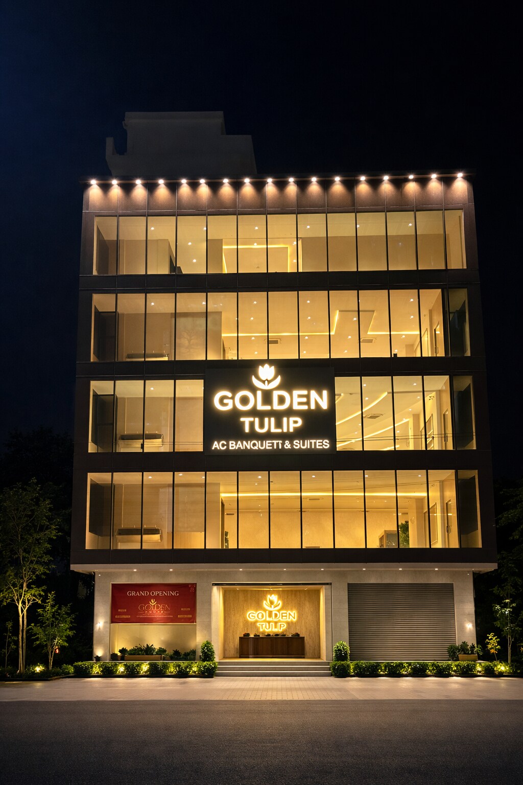 Golden Tulip - Tap to explore photos