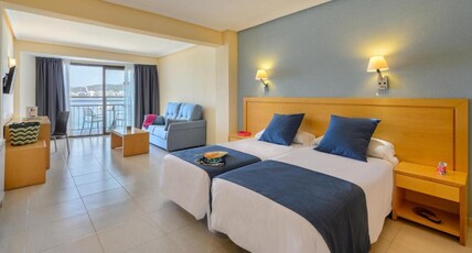 Vibra S Estanyol Room Type - TWIN SEA VIEW 3 ADULTS+ 1 CHILD