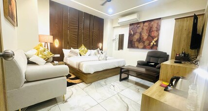 Hotel Kings Residency Room Type - Luxury Room