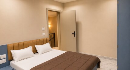 Pitambra Heritage, near Mahakal mandir Room Type - Deluxe Family Room (302)