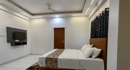Happy Stay Lodging and Restaurant Room Type - Family Room