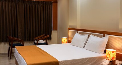 Hotel Neelkanth Inn Room Type - Deluxe Room with Coconut Facing