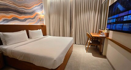 Krishna Palace Hotel, Ulhasnagar Room Type - Suite Room