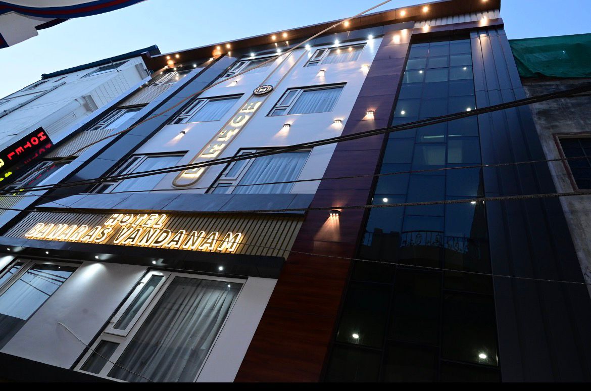 hotel banaras vandanam - Tap to explore photos